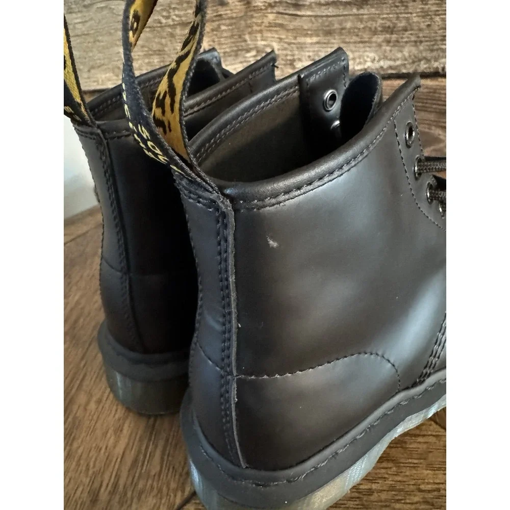 65 Rare‎ DR. MARTENS 101 Black Smooth Leather Chelsea Boots Shoes Men 7 Lady 8